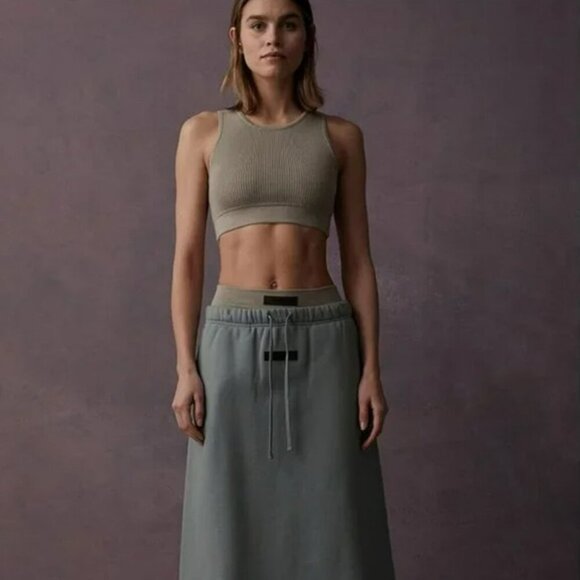 Fear of God Essentials Women's Heather Grey Sweater Knit Sport Tank Top Size L - Picture 1 of 11
